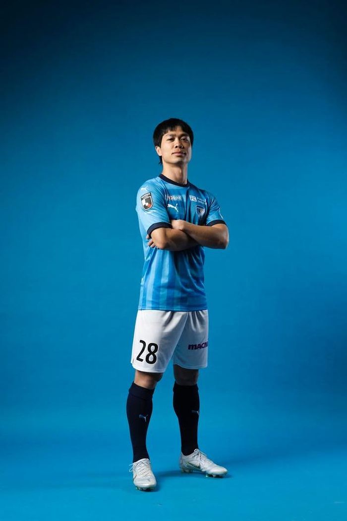 Công Phượng đối đầu Chanathip