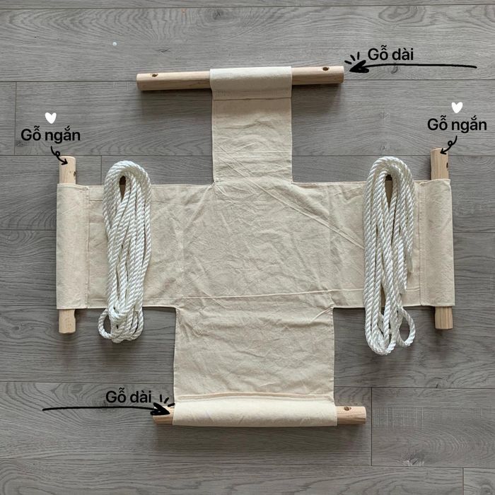Kích thước gỗ: 2 thanh 35cm và 2 thanh 30cm