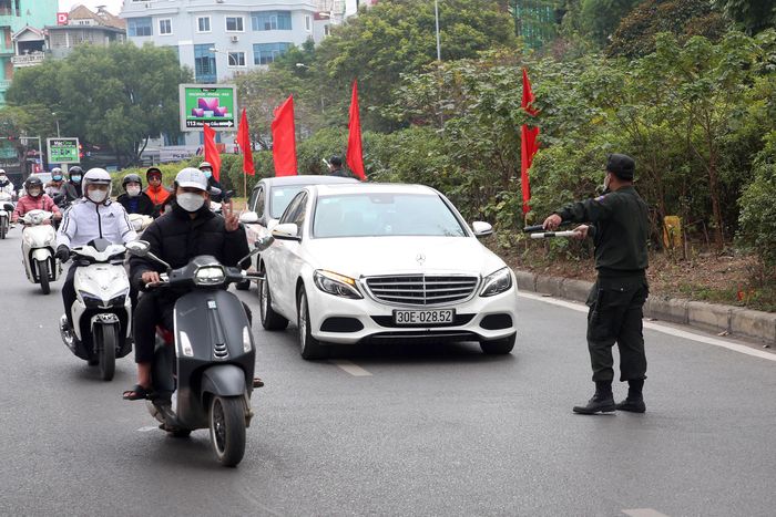 Tham gia công tác kiểm tra, kiểm soát còn có lực lượng Cảnh sát cơ động