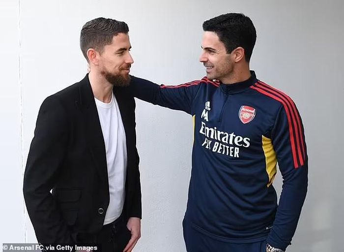 HLV Mikel Arteta của Arsenal đã ca ngợi sự nghiệp của Jorginho và nói rằng anh sẽ là một sự bổ sung đáng hoan nghênh của Pháo thủ. Ảnh: Arsenal