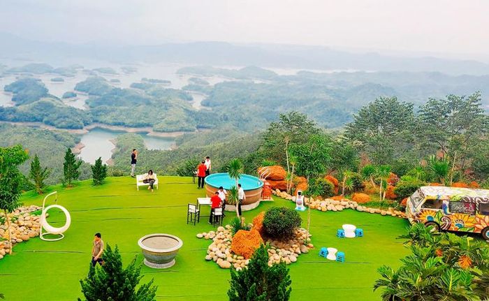 Điểm lưu trú tại Tà Đùng (tỉnh Đắk Nông) hướng du khách tới các hoạt động thân thiện với môi trường.
