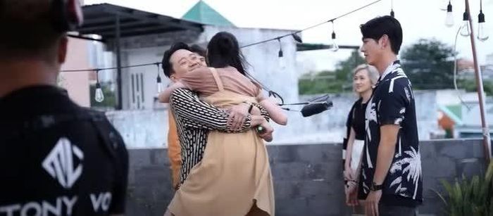 "Nhà bà Nữ" thành công lớn về doanh thu dù nội dung có gây tranh cãi