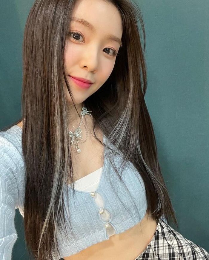 Irene (Red Velvet)