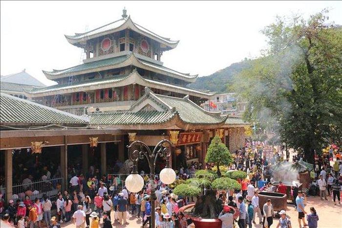 Lễ hội Vía Bà Chúa Xứ núi Sam