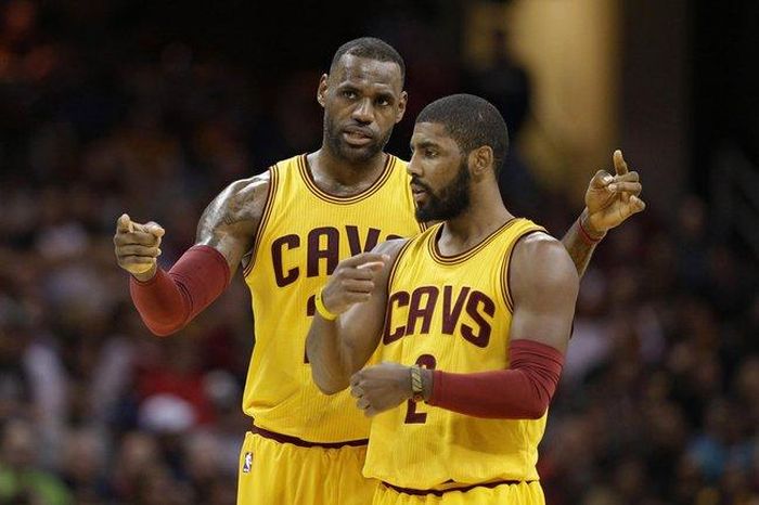 Irving không thể tái ngộ LeBron James như thời ở Cleveland Cavaliers.