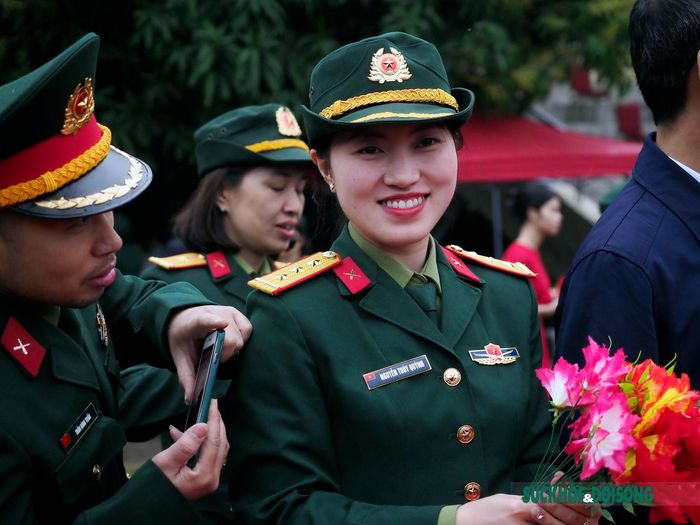 Trong những năm qua, Hà Nội luôn là địa phương dẫn đầu cả nước về chất lượng tuyển chọn và gọi công dân nhập ngũ, đặc biệt là tỷ lệ công dân tự nguyện viết đơn lên đường nhập ngũ và có trình độ văn hóa cao.