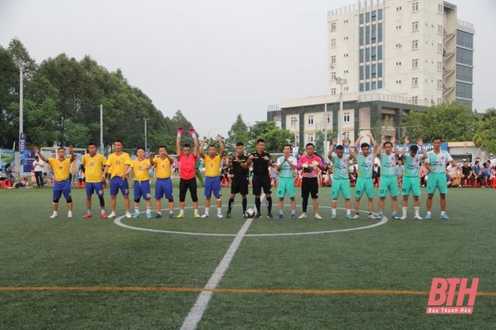 Giải bóng đá Báo chí miền Trung lần thứ VIII - năm 2022 tại Thanh Hóa.