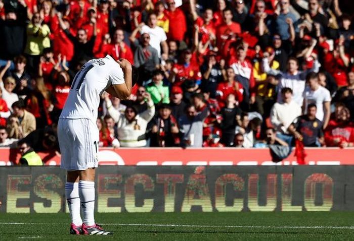 Để tránh bị đánh bại ở Maroc, các ngôi sao của Real Madrid cần phải ngẩng cao đầu
