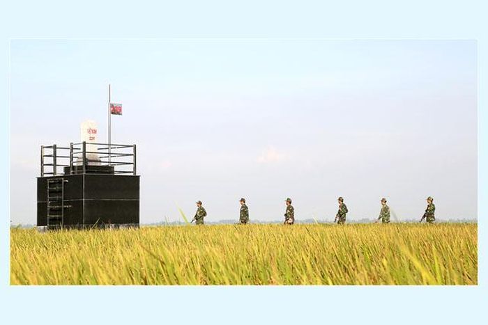Tuần tra biên giới