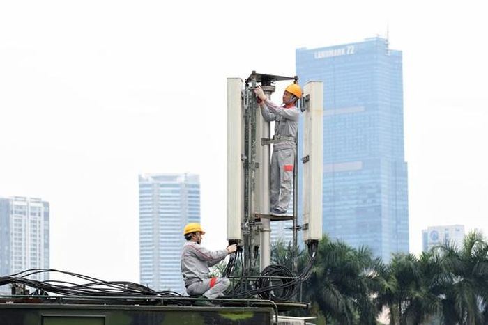 Trước sự cố về cáp quang biển, các dịch vụ của Viettel về cơ bản vẫn được bảo đảm ngay cả khung giờ cao điểm - Ảnh: VGP/Lê Nguyễn