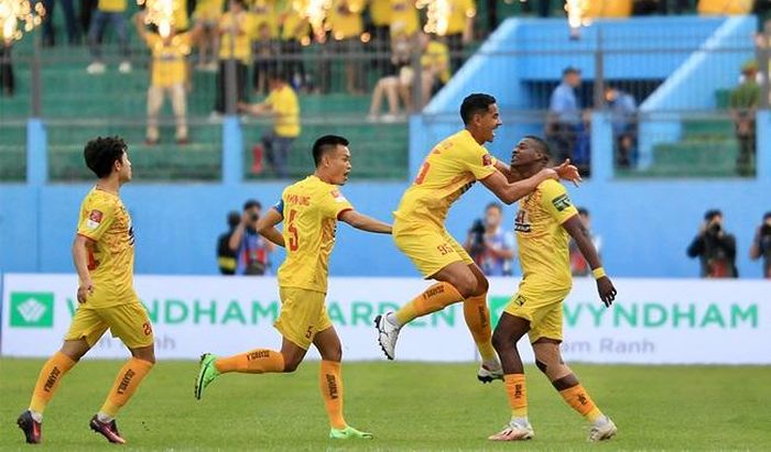 Thanh Hóa vs Đà Nẵng (18h00). ảnh VPF