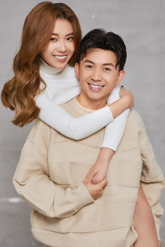 Kiều My và bạn diễn Anh Vũ. 