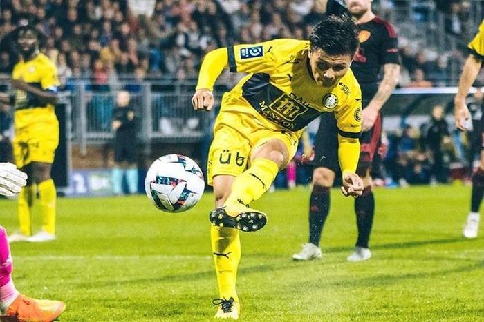 Quang Hải chỉ có 1 bàn thắng sau 23 vòng đấu Ligue 2.