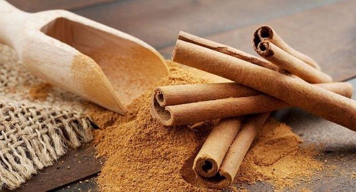 Quế giúp giảm cholesterol trong máu.