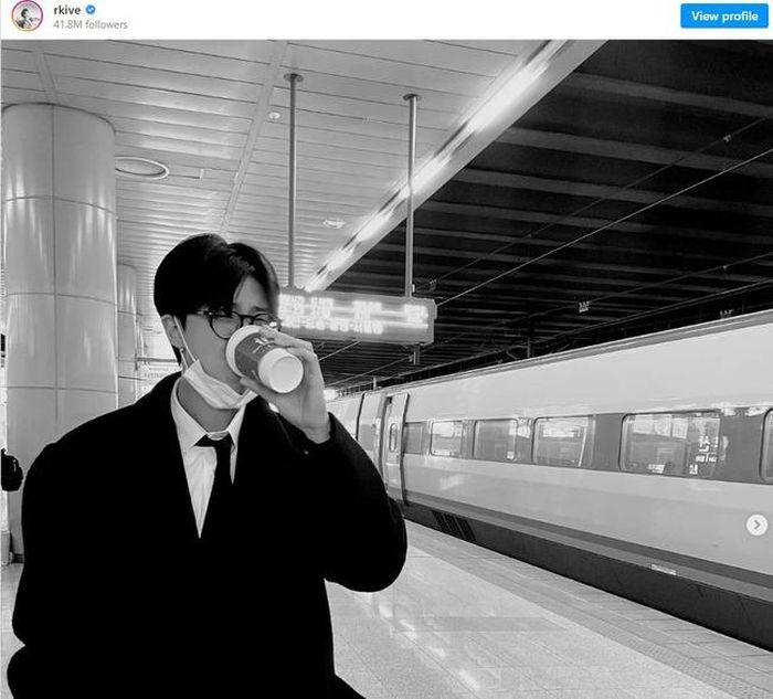Hình ảnh trên Instagram cá nhân của RM BTS