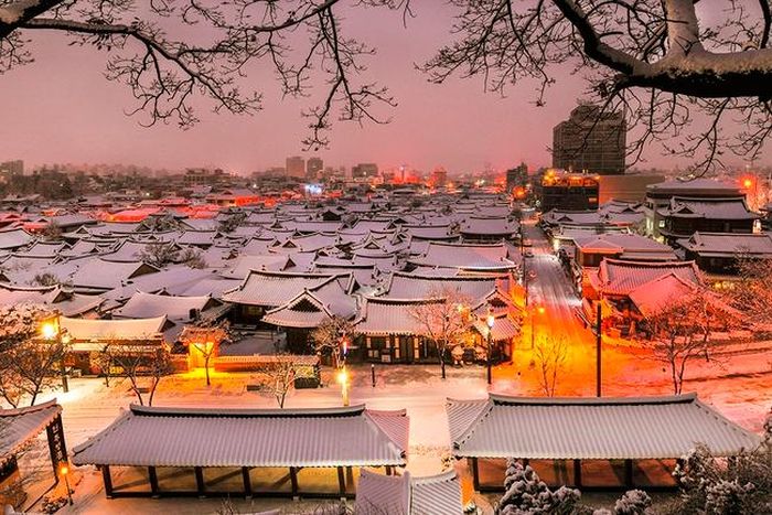 Làng Hanok Jeonju vào mùa Đông...