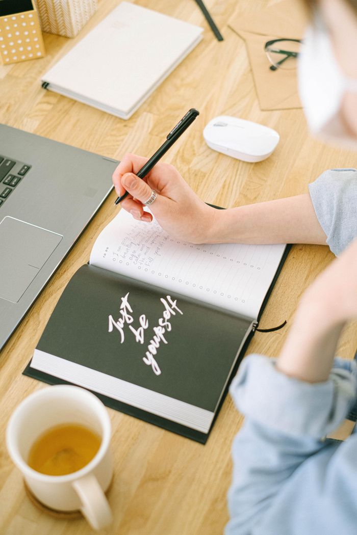 Trào lưu phát triển thầm lặng là điểm sáng sau xu hướng âm thầm nghỉ việc. Ảnh minh họa: Ivan Samkov/Pexels.