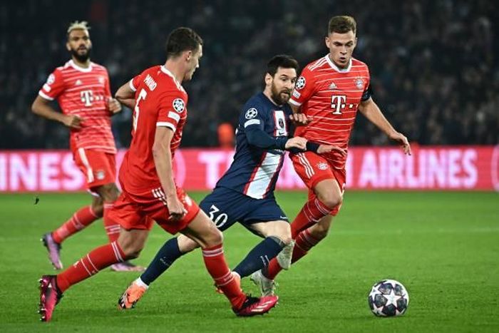 Messi và các đồng đội gặp nhiều khó khăn trước Bayern Munich