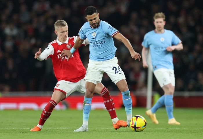 Arsenal đã mất đi nhiều lợi thế ở cuộc đua vô địch