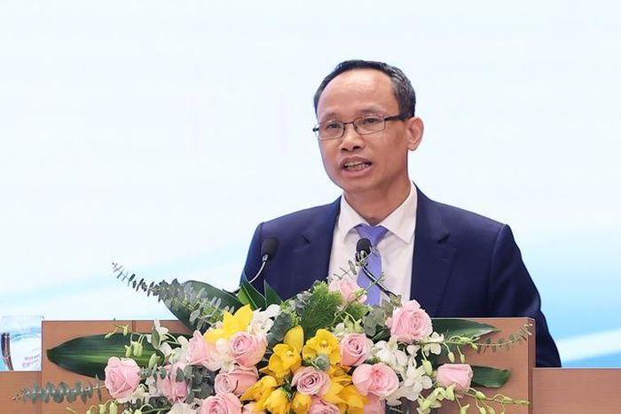 TS Cấn Văn Lực cho rằng, Bộ Tài chính nên nghiên cứu cơ chế dùng trái phiếu đổi lấy BĐS.