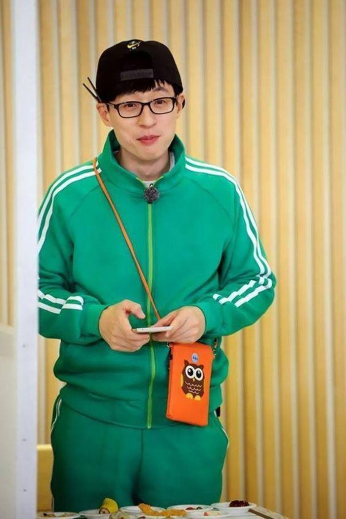 MC quốc dân Yoo Jae Suk kiếm 7,7 triệu USD mỗi năm.