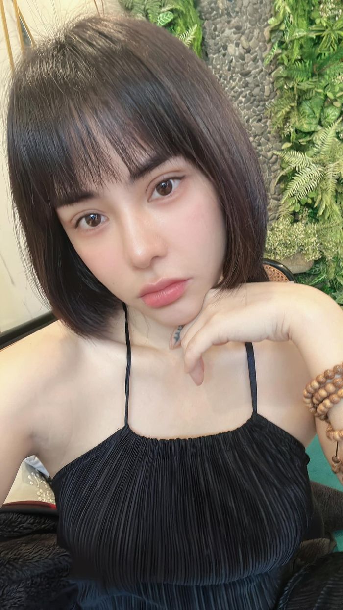 Hình ảnh trước và sau khi nhấn mí của MC Bạch Lan Phương