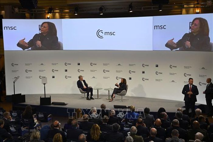 Phó Tổng thống Mỹ Kamala Harris phát biểu tại Hội nghị An ninh Munich ở Munich, Đức ngày 18/2/2023. Ảnh: AFP/TTXVN