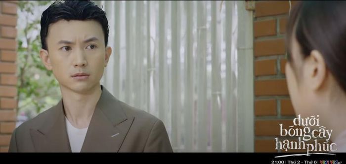 Danh không cho Tuyết làm việc nhà. Ảnh: VTV