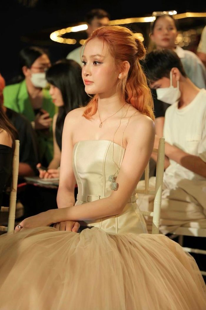 Hiền Hồ rục rịch hoạt động trở lại sau bê bối tình ái nhưng không được đón nhận