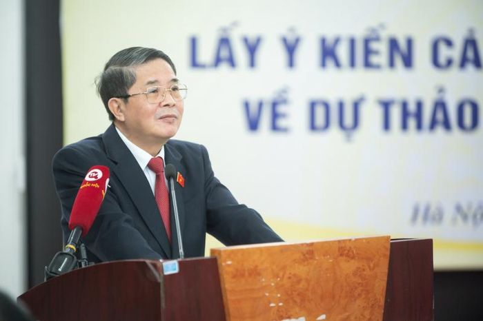 Phó Chủ tịch Quốc hội Nguyễn Đức Hải phát biểu tại hội nghị