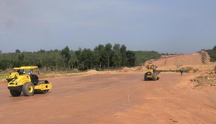 Đầy nhanh tiến độ GPMB và kiểm soát giá vật liệu là việc quan trọng để giúp các dự án cao tốc Bắc - Nam đẩy nhanh tiến độ thi công.