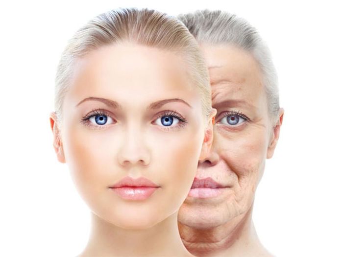 3. Lông mày rậm: Theo quan điểm của y học cổ truyền Trung Quốc và sinh lý học, độ dài, tốc độ phát triển và độ dày của lông mày phản ánh các đặc điểm lâm sàng của máu dồi dào trong cơ thể. 