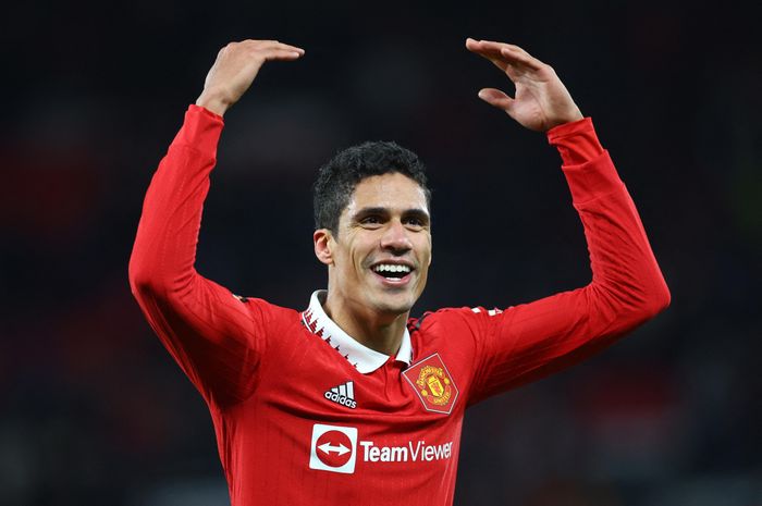  Raphael Varane là một trong những nhân tố giúp MU tạo ra bước ngoặt. Ảnh: Reuters. 