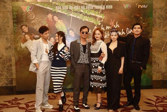 3 cặp đôi trong phim mới