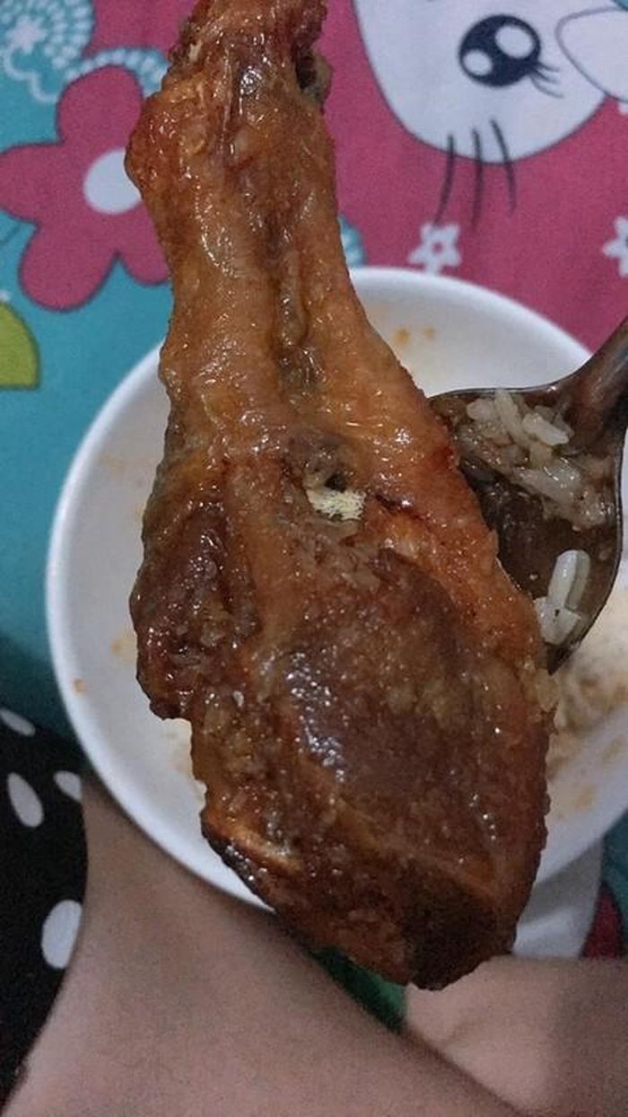 Order đồ ăn qua mạng và nhận về những thành phẩm hãi hồn đã không xa lạ gì với cộng đồng mạng.