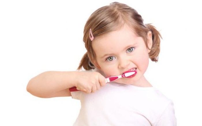 Vệ sinh răng miệng tốt là một trong những biện pháp phòng ngừa sâu răng. Ảnh minh họa.