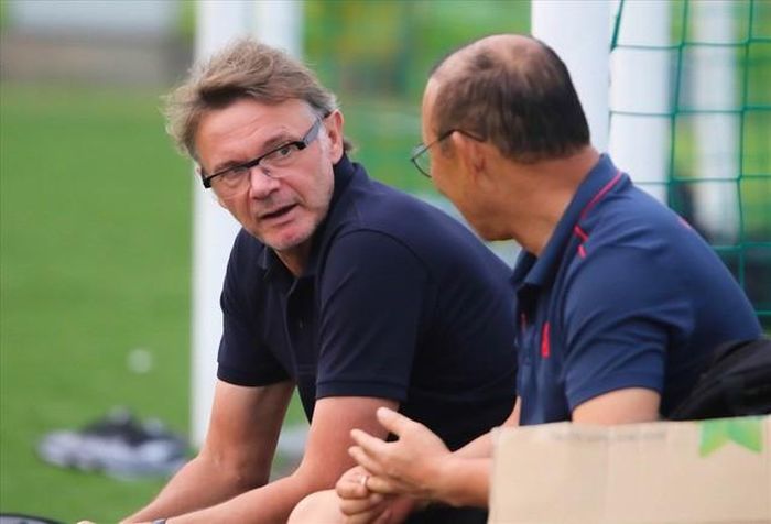 Ông Troussier sẽ tiếp nối di sản thành công của HLV Park Hang seo