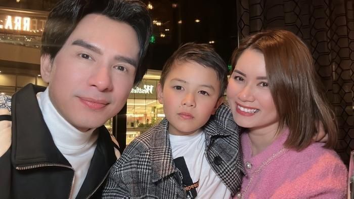 Đan Trường hội ngộ vợ cũ, tổ chức sinh nhật cho con trai.