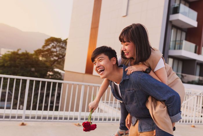 Chờ đợi cũng là một cách xác nhận tình cảm. Ảnh: Freepik.