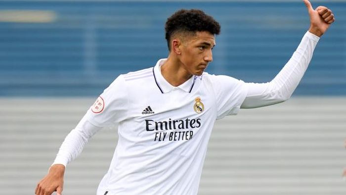 Alvaro Rodriguez đã bắt đầu được so sánh với Raul Gonzalez cho sự khởi đầu ấn tượng của tuổi trẻ