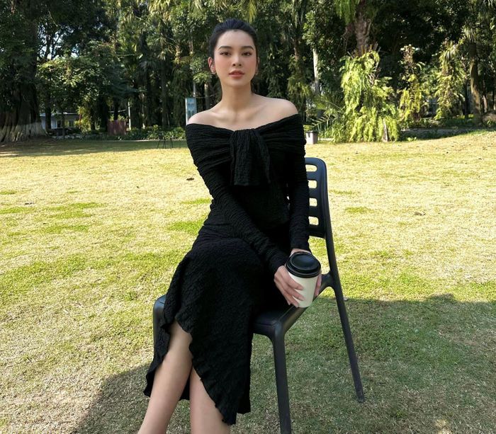 Quỳnh Lương cho biết mỗi tháng, cô di chuyển giữa TPHCM và Hà Nội khoảng 10-15 lần. Có những ngày, cô bay hai chuyến để đáp ứng yêu cầu công việc. Tuy vậy, vì gia đình, Quỳnh Lương không muốn chuyển vào sinh sống ở TPHCM nên cô vẫn duy trì việc đi lại. Với Quỳnh Lương, công việc là quan trọng nhưng gia đình vẫn là trên hết.