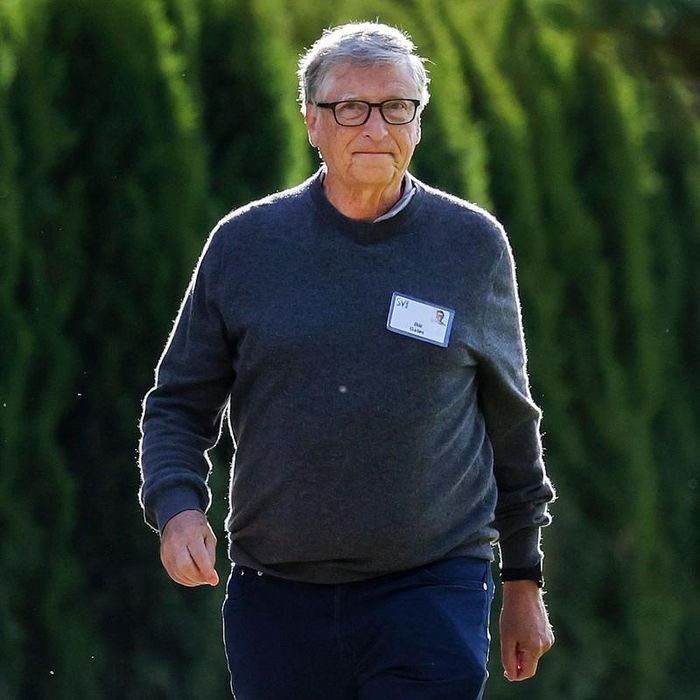 Theo tờ The Street, thời gian của Bill Gates vô cùng quý giá nhưng vị tỷ phú này vẫn chấp nhận tốn thời gian tuân thủ các quy tắc đạo đức về ứng xử. Ảnh: WSJ