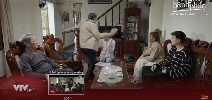 Đạt đánh vợ. Ảnh: VTV.