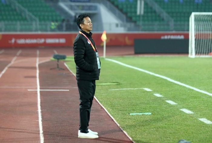 HLV Hoàng Anh Tuấn cũng có thể là lựa chọn tối ưu thay ông Troussier dẫn dắt sau này