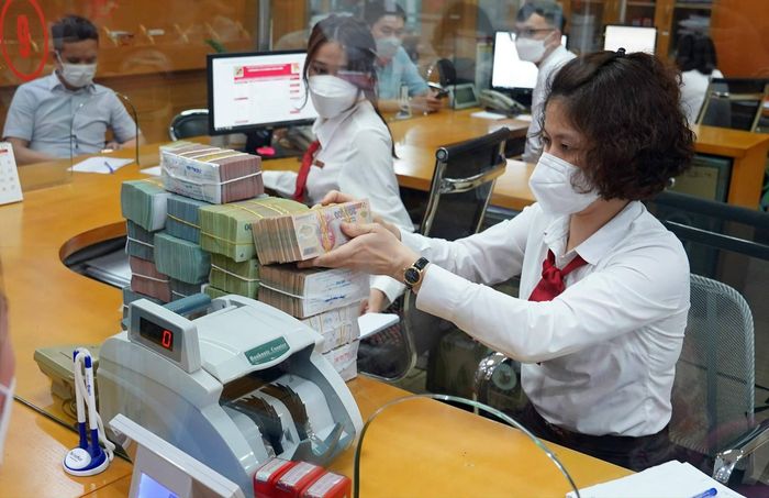 Các công cụ tiền tệ của NHNN cần phối hợp một cách thận trọng