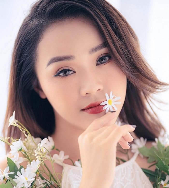 Diệu Thúy từng tham gia vở nhạc kịch 'Sóng' của Nhà hát Tuổi trẻ.