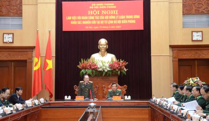 Hội đồng Lý luận Trung ương làm việc với Bộ Tư lệnh BĐBP - Báo Biên phòng