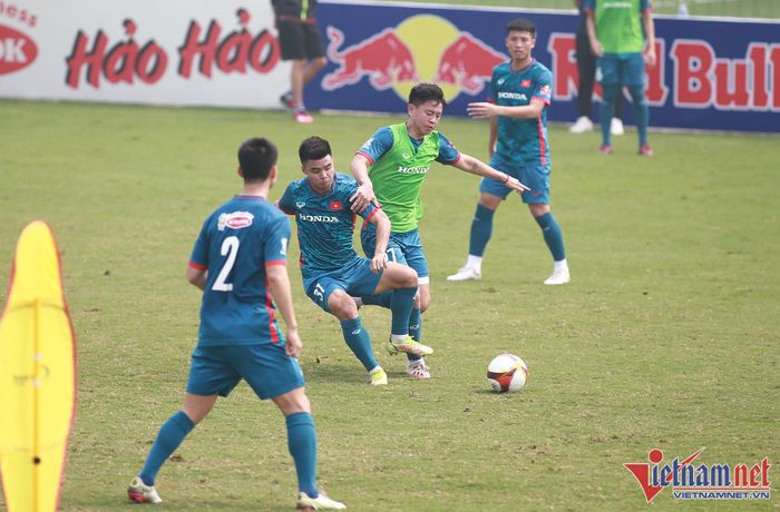 Cơ hội tham dự SEA Games chia đều cho 28 cầu thủ ở U23 Việt Nam. Họ cũng được học hỏi rất nhiều từ các đàn anh ở ĐTQG trong các buổi tập vừa qua.