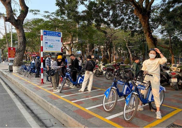 Người dân tại đây háo hức được trải nghiệm mô hình mới tại Hải Phòng.