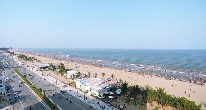 Sở hữu bãi biển đẹp, con người thân thiện, Sầm Sơn đã và đang là điểm đến du lịch lý tưởng.